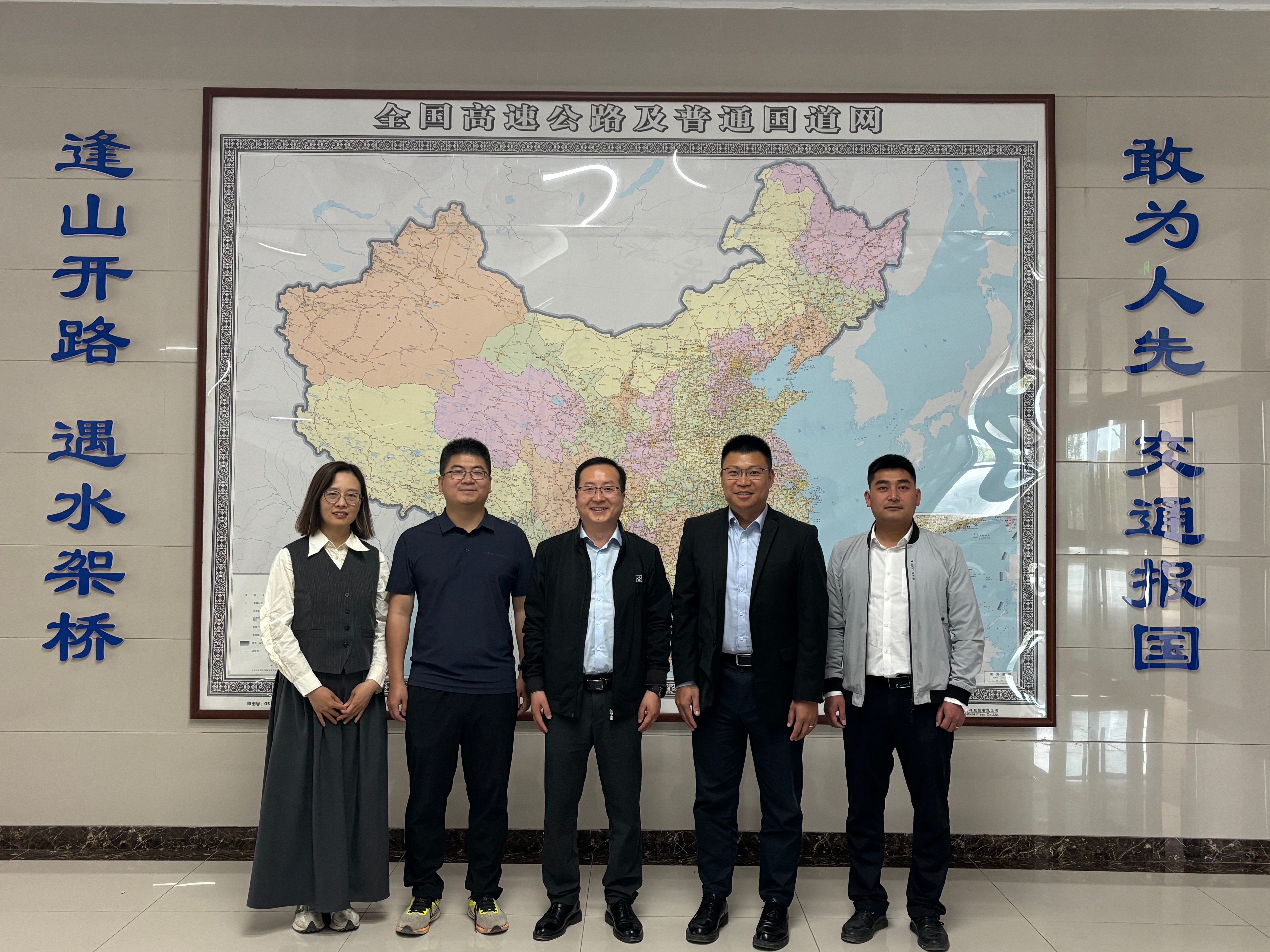 深化产教融合·赋能人才发展——2025计支宝校企合作4月高校行活动圆满收官
